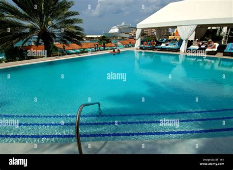 Aruba, Renaissance marina hotel Stock Photo - Alamy