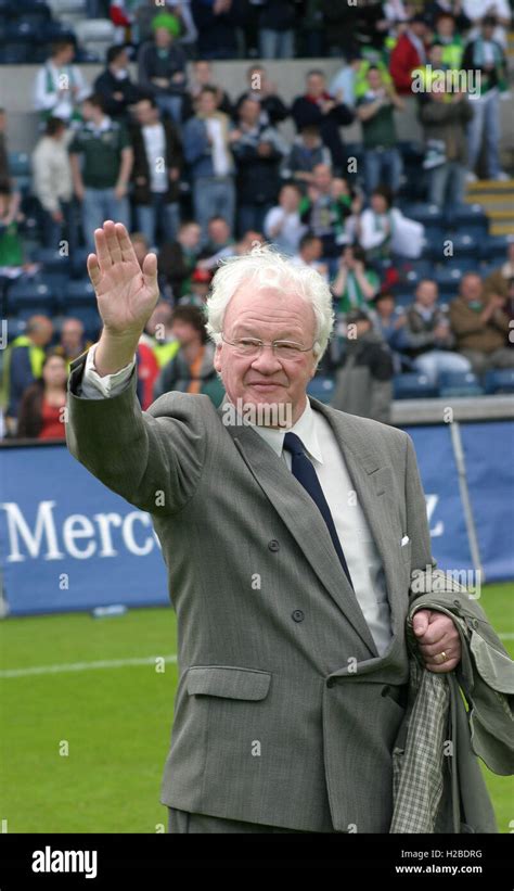 Billy bingham northern ireland football hi-res stock photography and ...