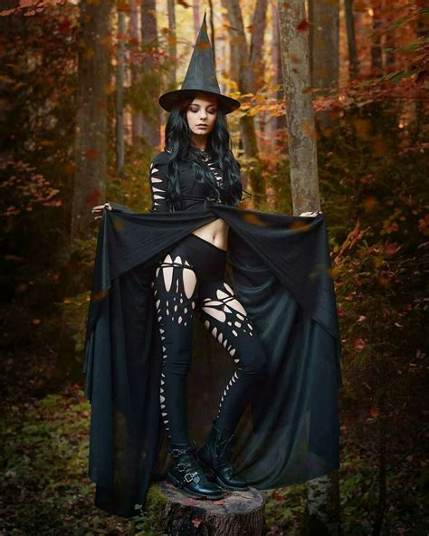 Pin on Goth Goth Goth, Witch, Steampunk, Cabaret, Alternative, Makeup, Pin-up, PsychoGothabilly ...