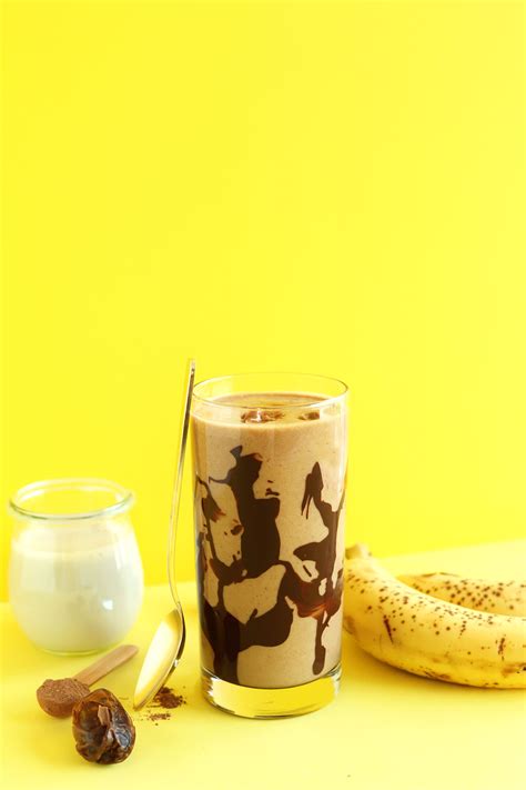 Chocolate Peanut Butter Banana Shake | Minimalist Baker Recipes