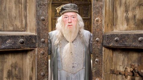 Harry Potter actor Sir Michael Gambon dies aged 82 | The Ghana Report