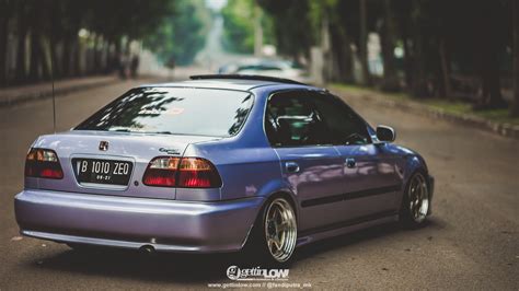 Ahmad Subhan: 2000 Honda Civic Ferio – GETTINLOW