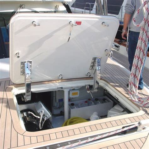 Rectangular deck hatch - 3400 SERIES - Freeman Marine Equipment - for yachts / opening / flush