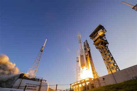 Photos: Spectacular sunset launch of asteroid mission – Spaceflight Now