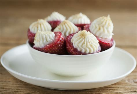 Strawberry Cheesecake Bites - Framed Cooks