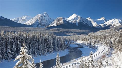 Banff Skiing | Banff Ski Resort | Crystal Ski