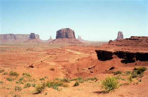 Photo Album — Monument Valley Tribal Park | Travels with Gary