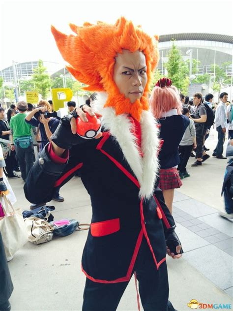 东京电玩展各路Cosplay《风之旅人》无手三人点赞_3DM单机