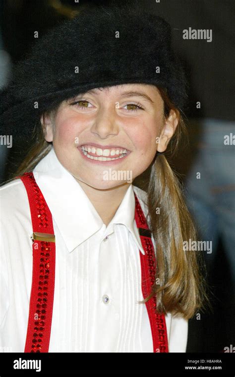 ALYSON STONER CHEAPER BY THE DOZEN WORLD PR CHINESE THEATRE HOLLYWOOD LOS ANGELES USA 14 ...