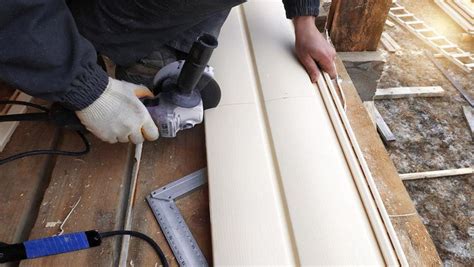 How Much Does Siding Repair Cost In 2024? – Forbes Home