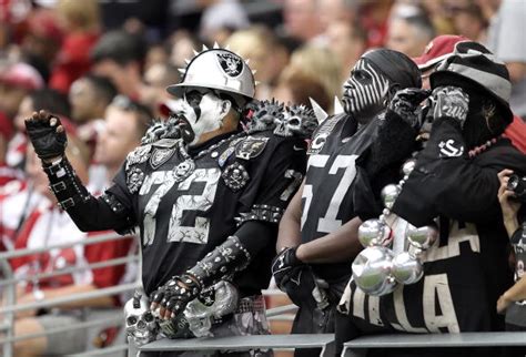 Oakland Raiders: The 10 Most Colorful Characters in Raiders History ...