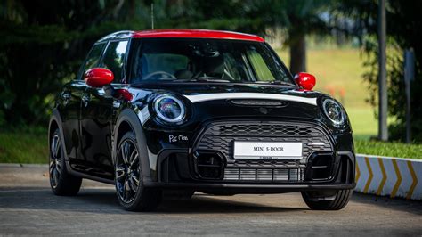 MINI Cooper S 5-Door Pat Moss Edition 2022 Black Car 4K HD Cars ...