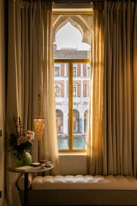 Room 04 - Concetto Spaziale - The Venice Venice Hotel