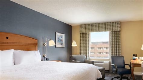 Hampton Inn Hotel near LaGuardia Airport in Queens, NY