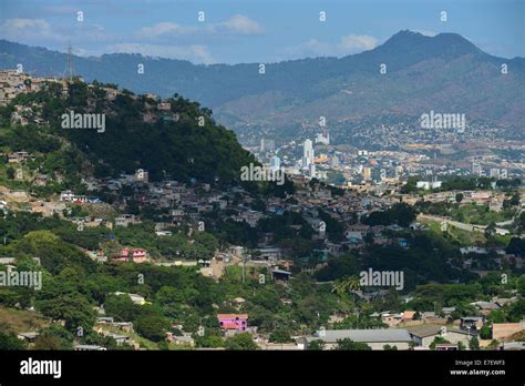 Francisco morazan fotografías e imágenes de alta resolución - Alamy