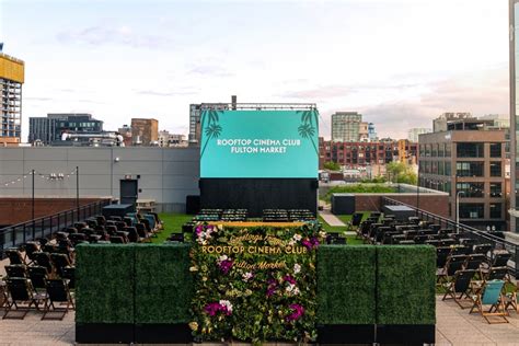 Rooftop Cinema Club Fulton Market - Outdoor Movies in Chicago