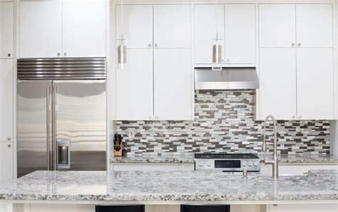 How to Match Backsplash Tile to Granite Countertops in 2024 | Marble.com