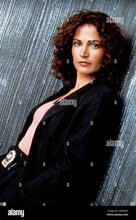 NYPD BLUE, Kim Delaney, 1993-2005 Stock Photo - Alamy