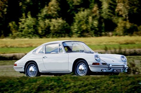 Porsche 911 1965 - elferspot.com - Marketplace for Porsche Sports Cars