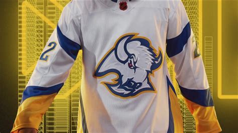 Buffalo Sabres Goat Jersey - Red Starter "Fashion Jersey" Large ...