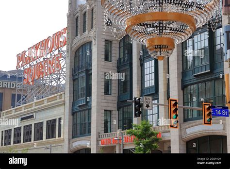 The giant chandelier hanging over Euclid Avenue in Playhouse Square ...