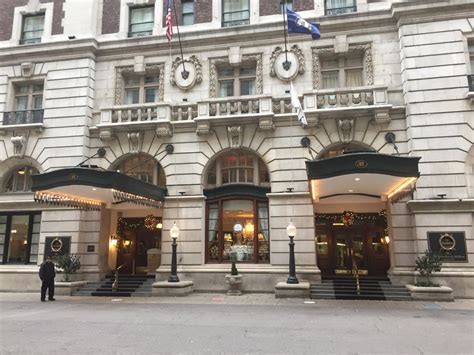 Review: Seelbach Hotel Louisville, Seelbach Suite - Monkey Miles