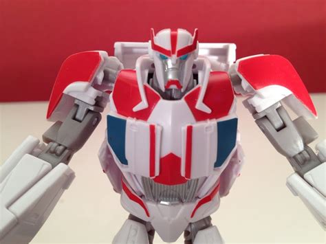 TRANSFORMERS PRIME - RATCHET - TOY REVIEW - YouTube