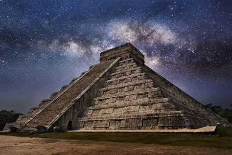 Chichén Itzá To Open At Night To Showcase Viral “Lunar Snake” Light ...