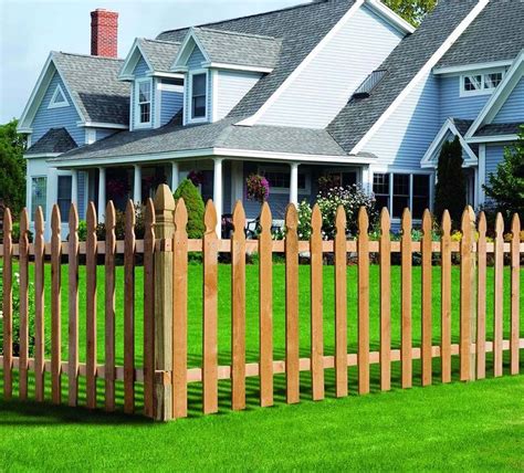 45 Picket Fence Designs (Pictures of Popular Types) | Fence design, Fence panels, Picket fence ...