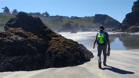 Secret Beach on the Southern Oregon Coast - YouTube