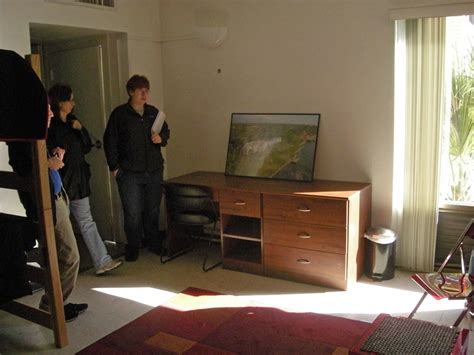 Pei Dorms interior, New College of Florida | Lawrence G. Miller | Flickr