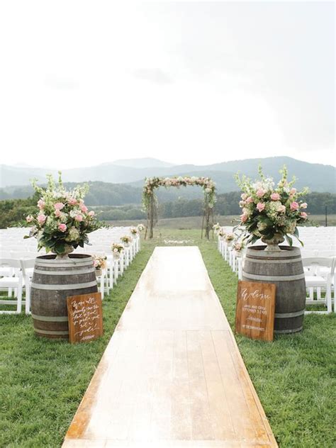 60 Rustic Country Wine Barrel Wedding Ideas – Page 11 of 12 – Hi Miss Puff