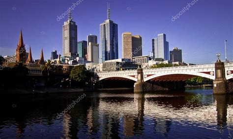 Melbourne skyline — Stock Photo © ncousla #30277277