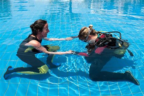 Learning to dive - is scuba diving right for me? - DIVE Magazine