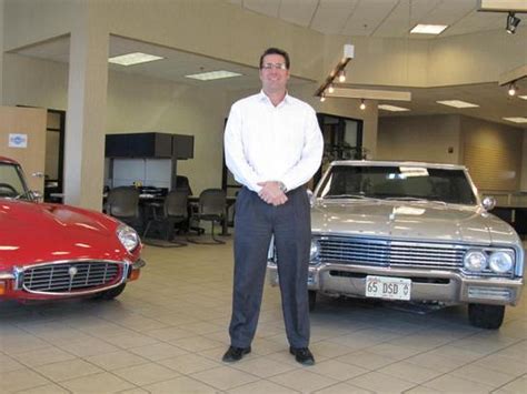 Universal Auto Plaza : Blue Springs, MO 64015 Car Dealership, and Auto Financing - Autotrader