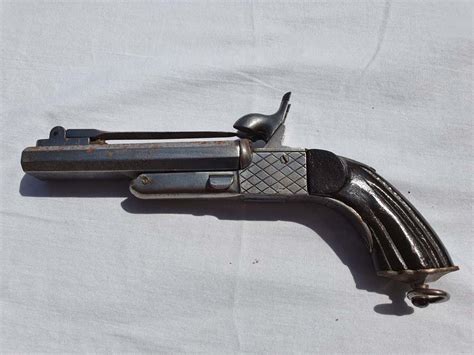 Antique pistols (#1 of 3) | Antiques Board