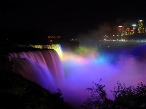 🔥 [50+] Niagara Falls at Night Wallpapers | WallpaperSafari