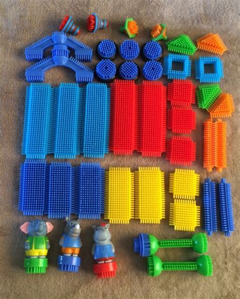 Bristle Blocks Set of 40 Building Blocks + 3 Animal Figurines Multi ...