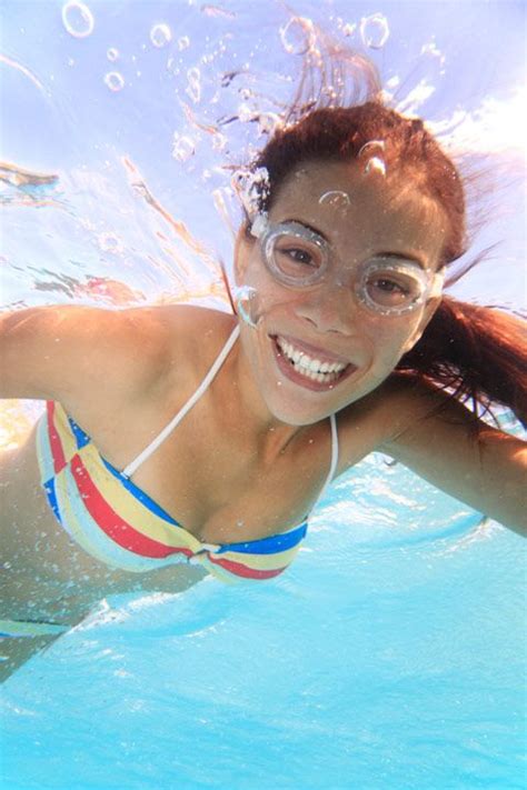 Can I Swim With My Contact Lenses In? | Dry eyes, Contact lenses, Dry eye syndrome