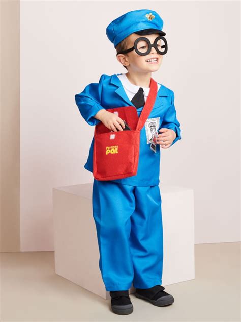 19 World Book Day costumes your child will love - BabyCentre UK World ...