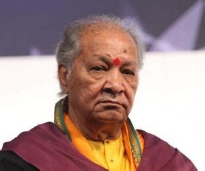 Hariprasad Chaurasia Biography - Childhood, Life Achievements & Timeline