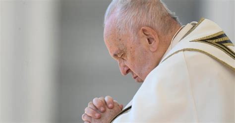 Pope Francis: Pray for immense suffering of people in Holy Land | Abouna