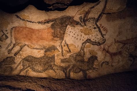 Montignac & The Lascaux Cave Paintings | France | Live Lovely Travel » Live Lovely Photography ...