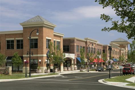 Lansdowne Town Center – L.F. Jennings