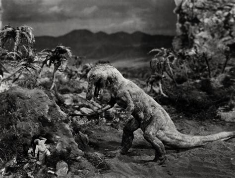 Film Reviews from the Cosmic Catacombs: The Lost World (1925) Review