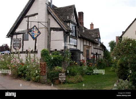 The fleece inn bretforton hi-res stock photography and images - Alamy