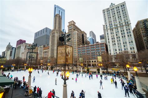 Ice Skating at Millennium Park Is Open for the Season | UrbanMatter