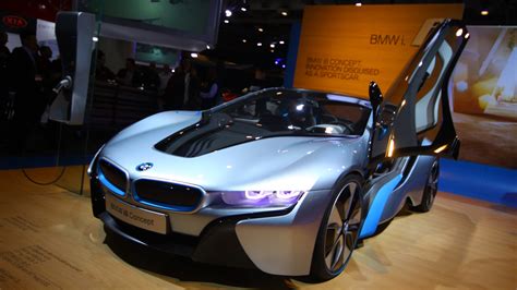 4K Ultra HD BMW i8 Wallpaper