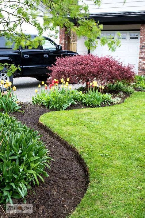 How to create flower bed edging like a pro! via Funky Junk Interiors | Front yard landscaping ...