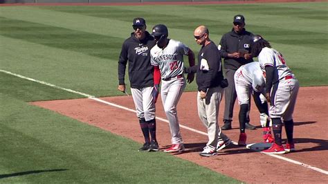 Royce Lewis exits early with apparent injury | 03/28/2024 | MLB.com